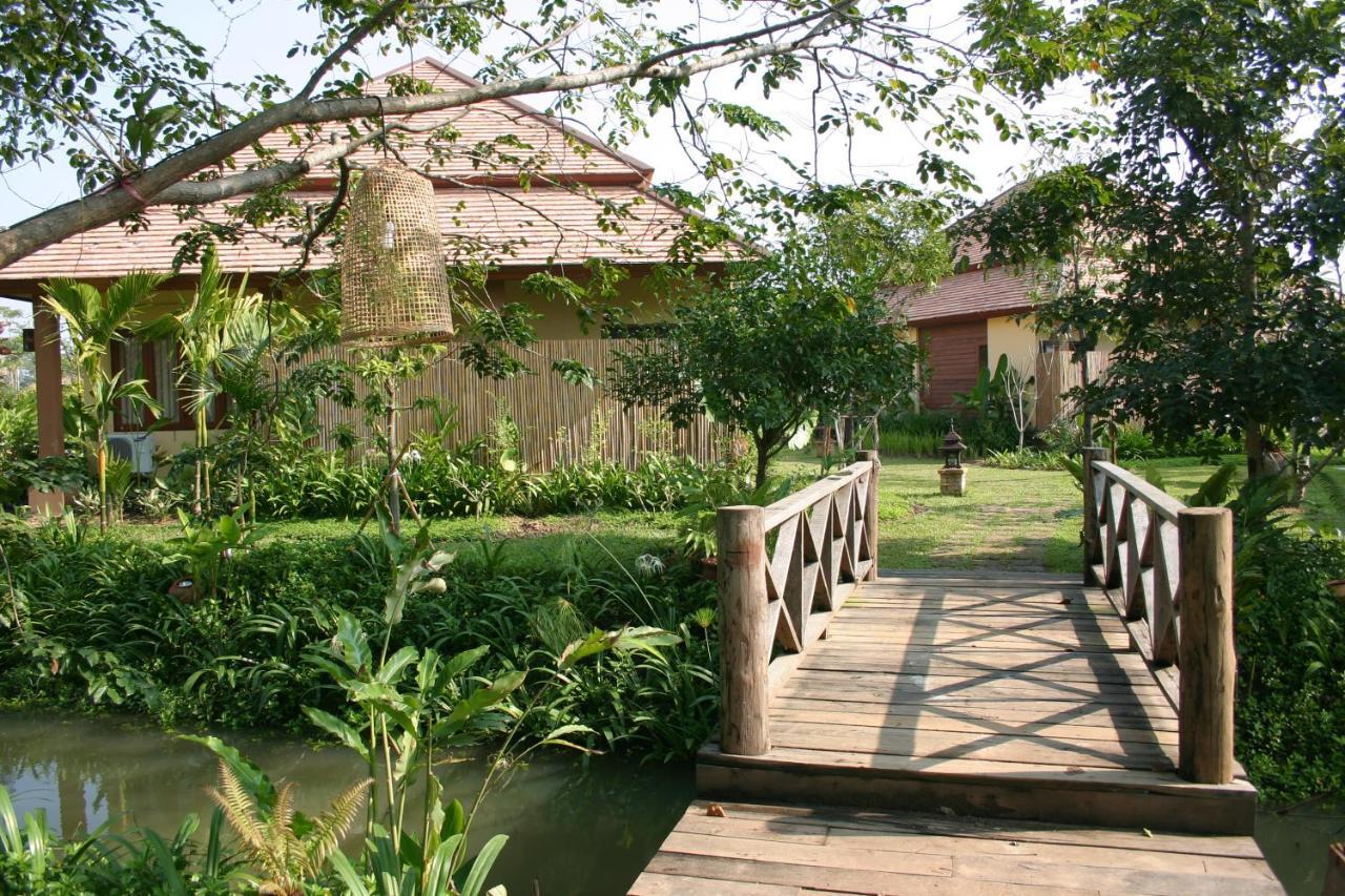 Palm Spa Village Resort Mae Rim Exteriér fotografie